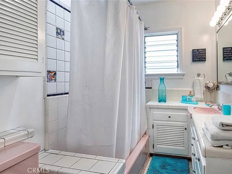 209 Agate Ave — Photo 12