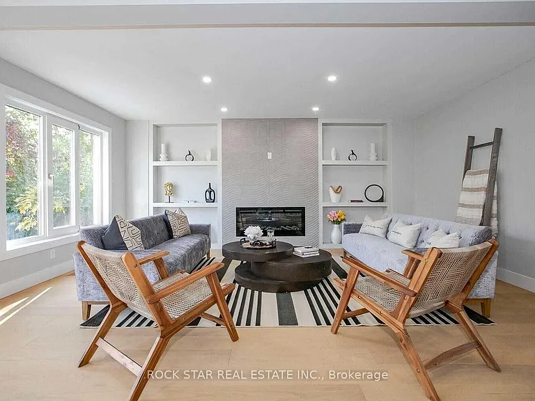 160 River Oaks Blvd E — Photo 17