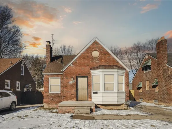 11659 Beaconsfield St, Grosse Pointe, MI 48224