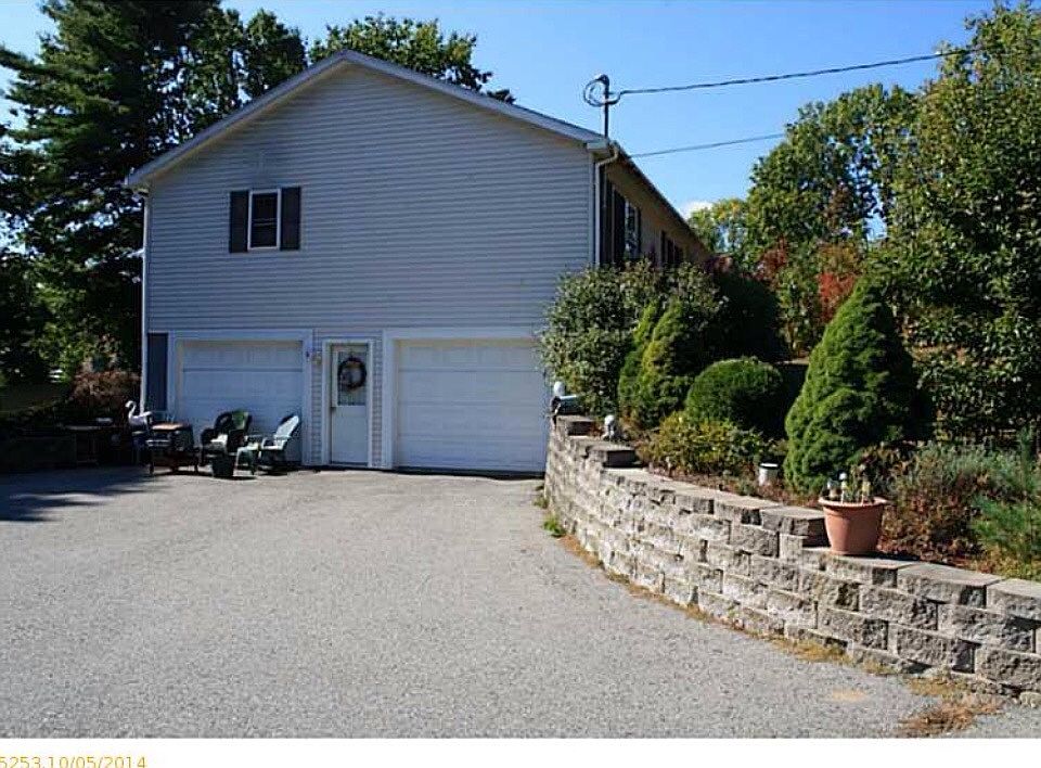 2nd image of 39 Shepard Ln