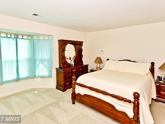 5th image of 3431 Caledonia Cir
