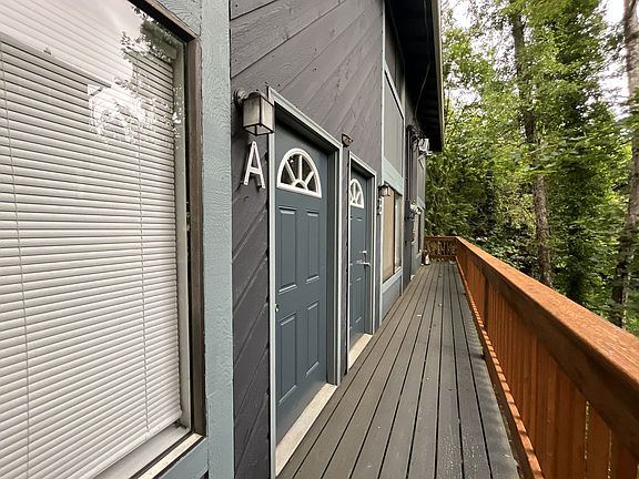 4th image of 4911 SW Beaverton Hillsdale Hwy APT A