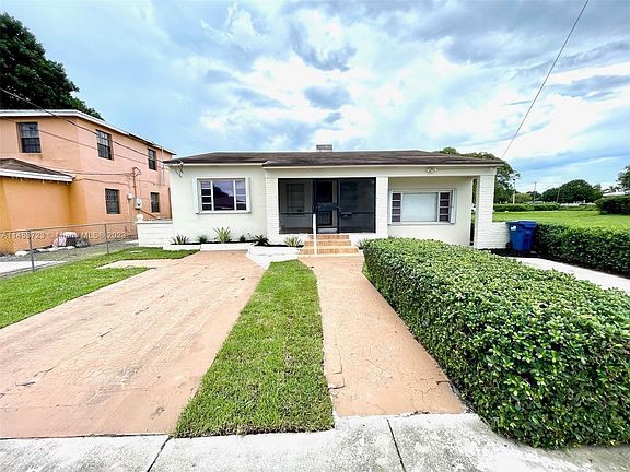 4th image of 1350 NW 72nd St