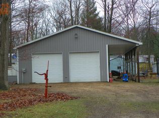 5222 Ferndale Dr, Harrison, MI