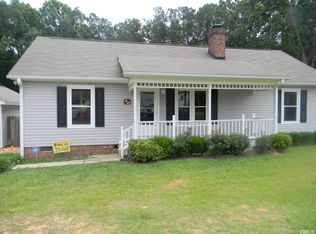 118 Riverbend Dr, Clayton, NC 27527