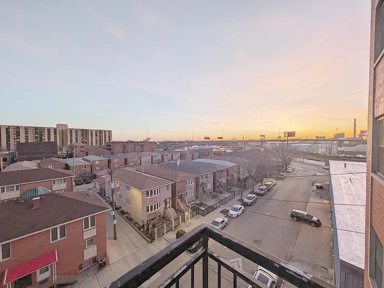 2322 S Canal St #504 — Photo 14