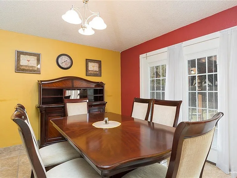 1801 Crown Pointe Blvd — Photo 8