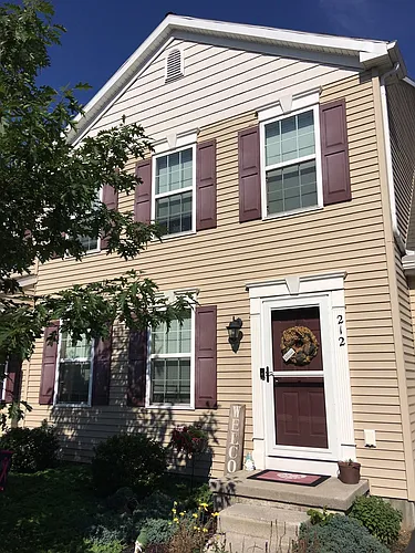 212 Waters Edge Dr #212 Photo 1