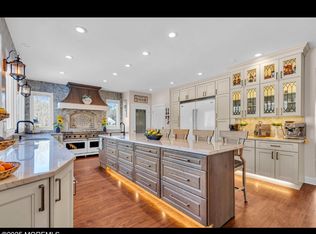 9 Mehar Court, Jackson, NJ 08527