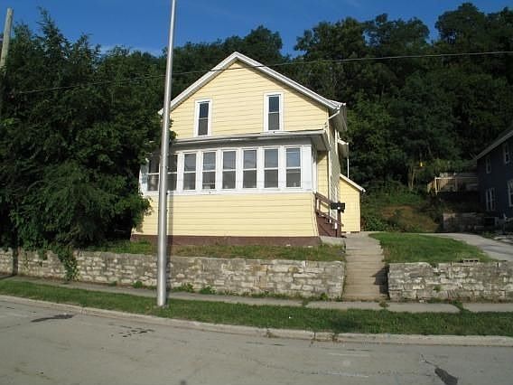 1st image of 504 E North St
