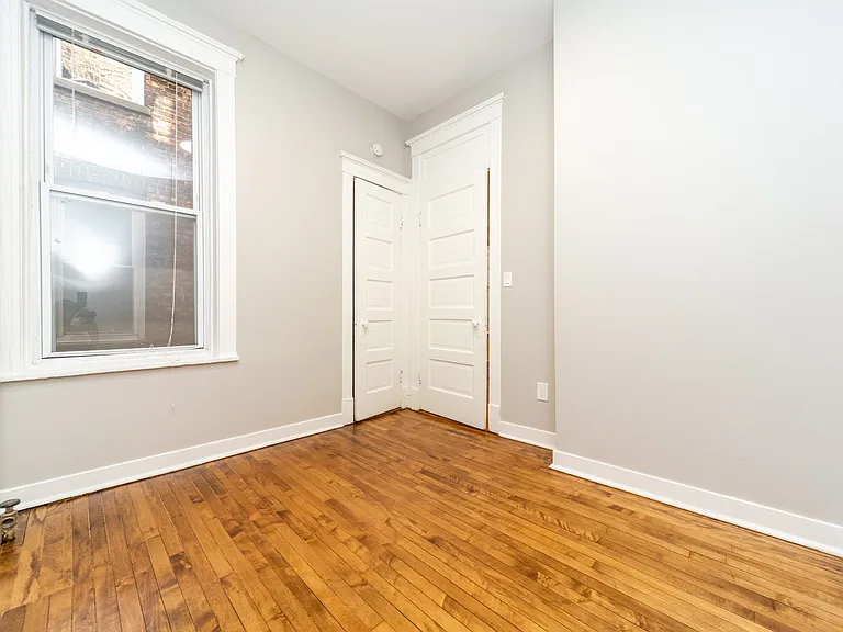 1204 Lexington — Photo 22
