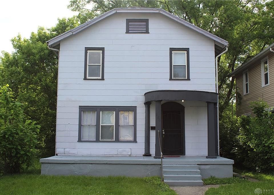 1st image of 130 Huron Ave