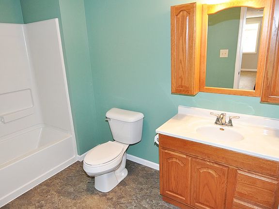 3rd image of 1117 Trenton Ave