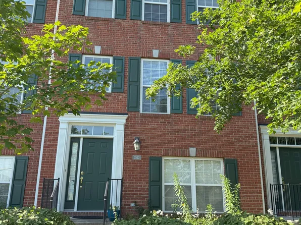 3522 Golden Gate Dr N, Carmel, IN 46074