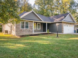 406 Margaret Dr, Herrin, IL 62948