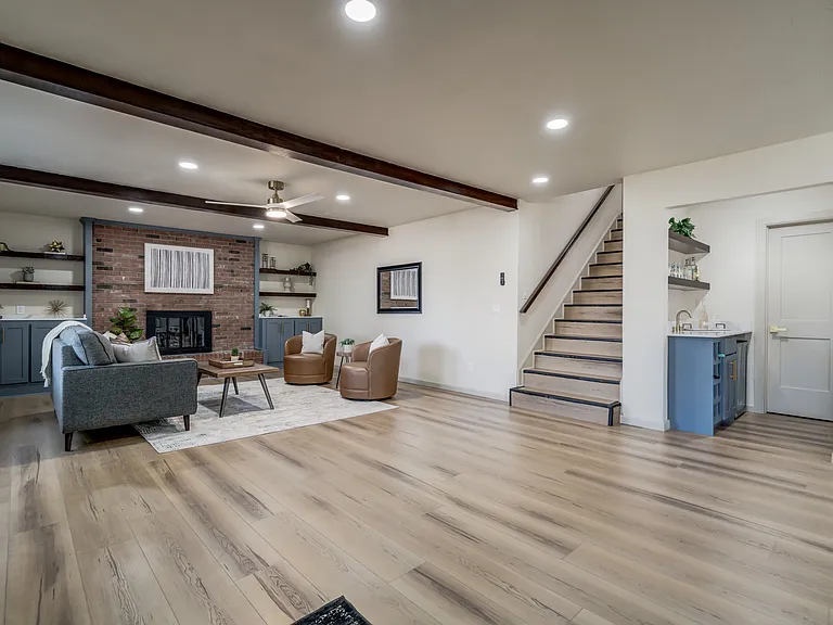 3116 N Briarwood Ave — Photo 5