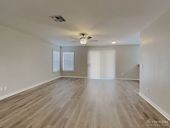 4th image of 22418 W Woodlands Ave
