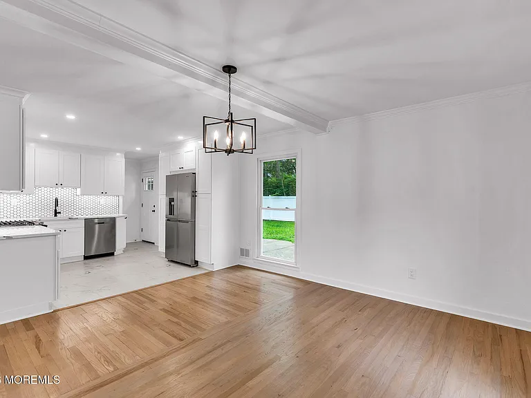 20 Oak Hill Dr — Photo 6