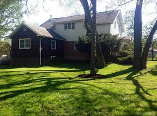 9137 Lake Shore Rd, Angola, NY 14006