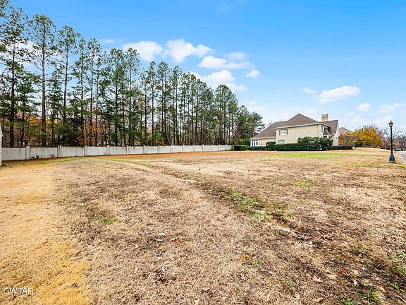 3rd image of 0 Stonebrook Pl Lot 3