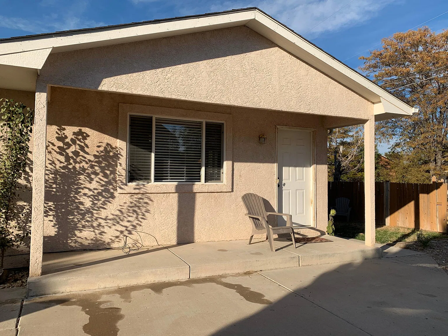 712 San Angelo Ave — Photo 3