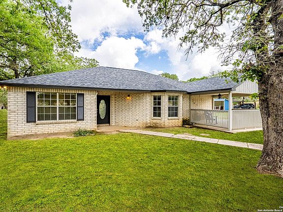 3rd image of 411 Shannon Ridge Dr