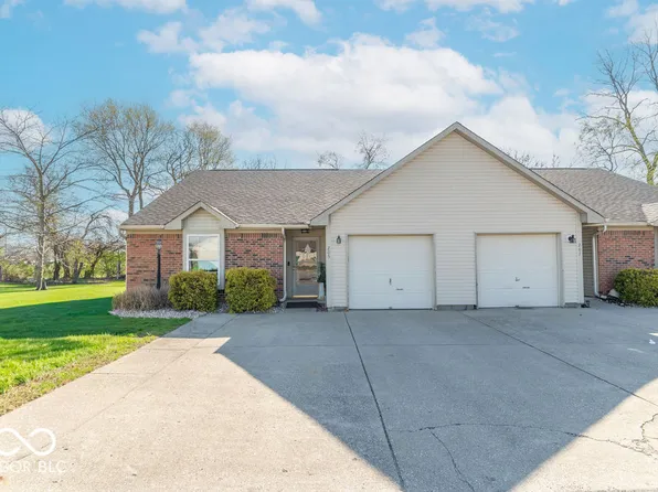 205 Woodberry Dr, Danville, IN 46122