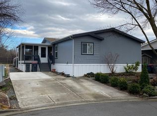 10 E South Stage Rd SPC 601, Medford, OR 97501