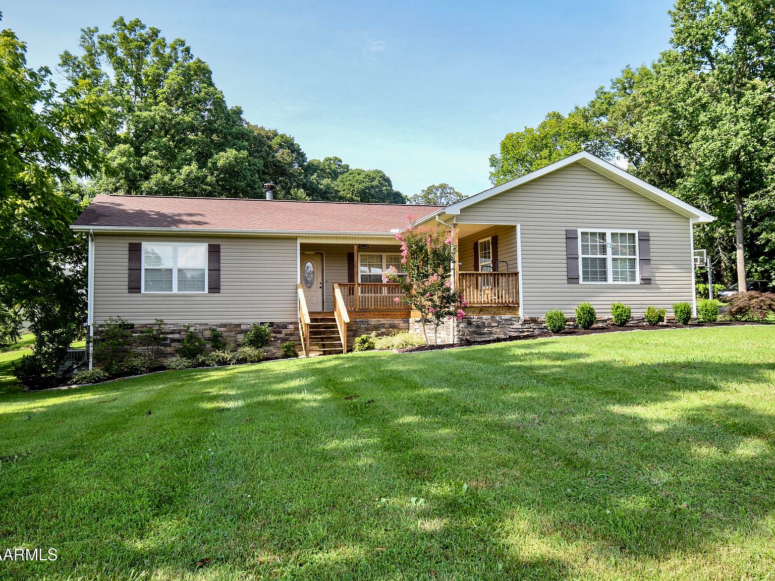 116 Barnes Ln, Strawberry Plains, TN 37871 Zillow