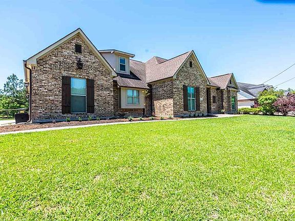 3rd image of 2275 Waterford Way