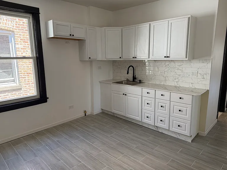 6522 S Paulina St #2 — Photo 9