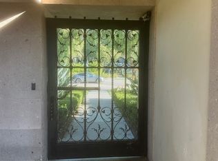 22 Spring Valley, Irvine, CA 92602