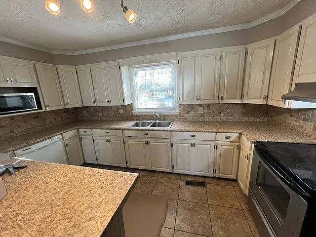 4830 Alabama Ave #157-1 — Photo 16