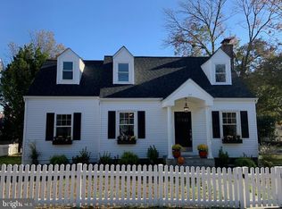 27 W Mercer Ave, Havertown, PA 19083