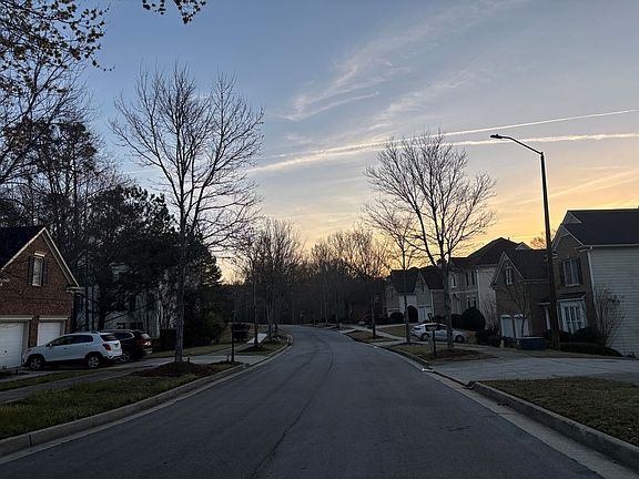 5th image of 3515 Renaissance Cir