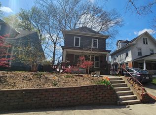 4112 Terrace St, Kansas City, MO 64111