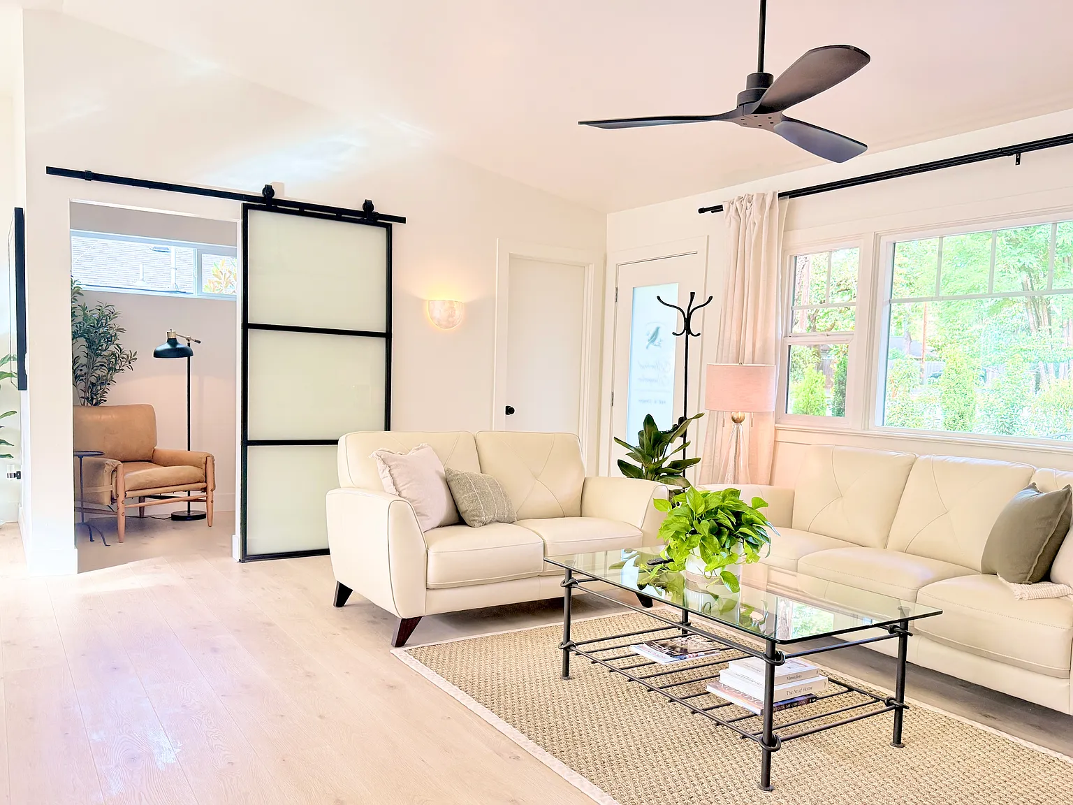 2 bed, 1186 sqft, $3,800 — Photo 3