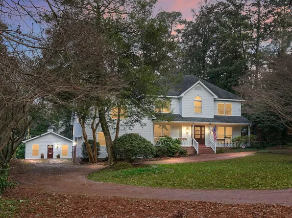 1014 S Main St, Summerville, SC 29483