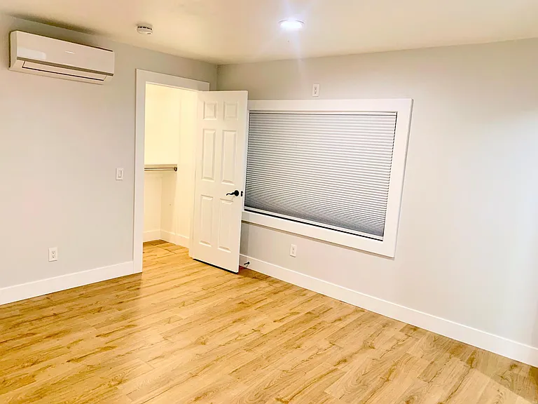 441 3rd Ave — Photo 12