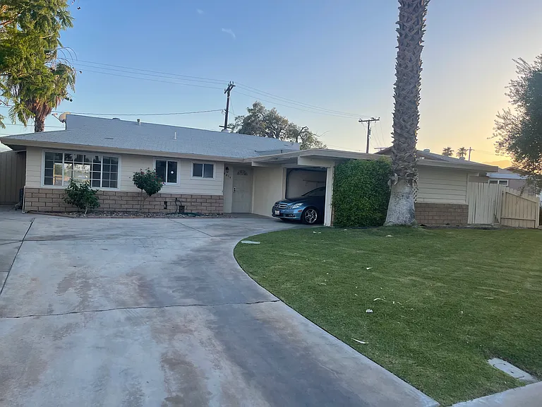 77815 Michigan Dr — Photo 8