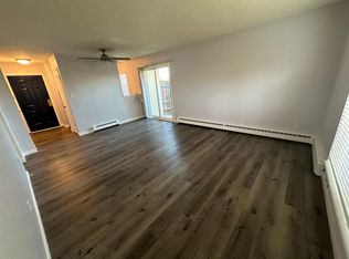 4380 Loomis Ave APT A, Colorado Springs, CO 80906