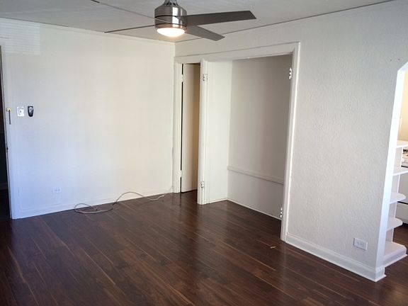 3rd image of 1001 N Logan St #2ebcac385