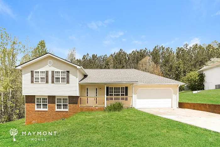 203 Devonwood Ln