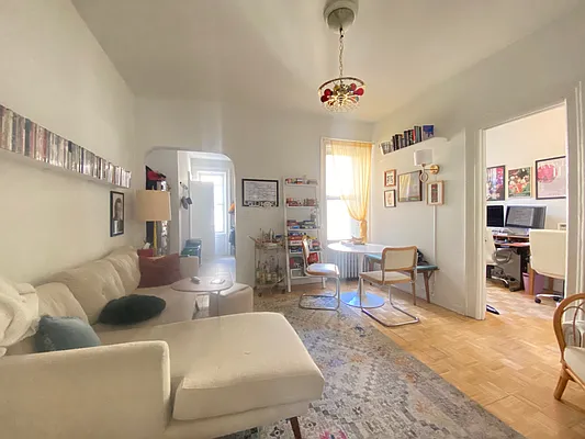 Rented by Dream Space Realty | media 19