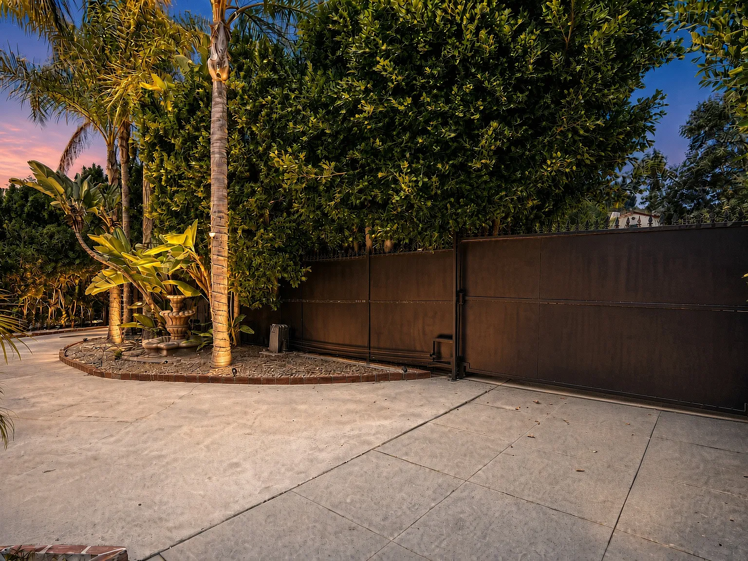 Los Feliz Blvd, Los Angeles — Photo 4