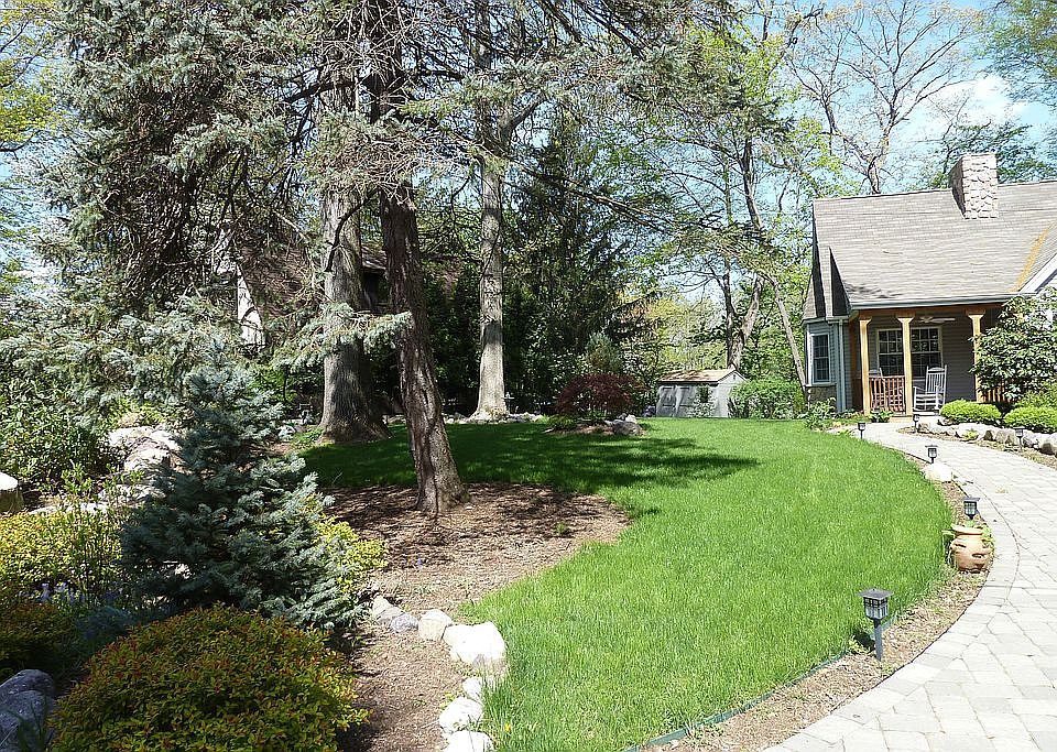 2nd image of 69 Lakewood Dr