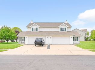 1330 Jordan Rd, De Pere, WI 54115