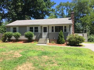 70 Bellflower Rd, Billerica, MA 01821