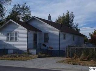 121 E State St, Rawlins, WY 82301