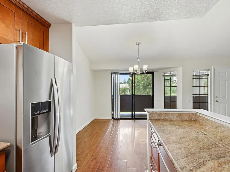 479 Costa Mesa Ter #F — Photo 14